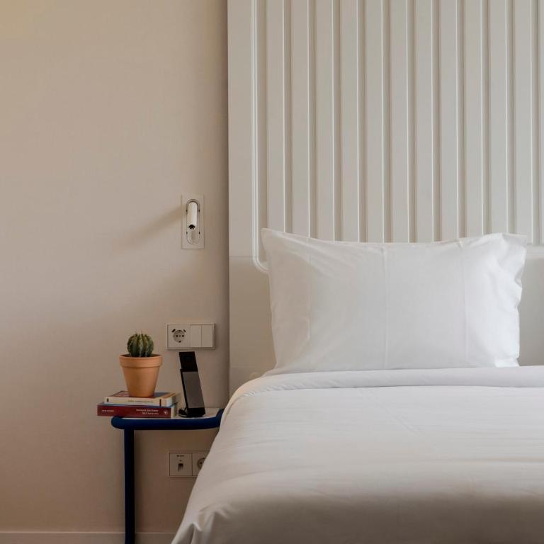 SLEEP'N Valencia - Single Room - 5