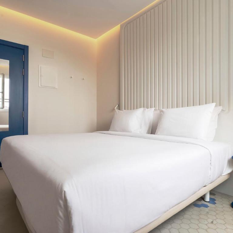 SLEEP'N Valencia - Standard Double Room - 3