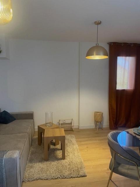 T2 Crolles Haut de gamme terrasse vue Belledonne - Appartement 1 Chambre avec Balcon et Vue sur les Montagnes - 16