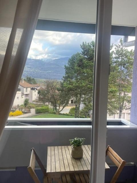 T2 Crolles Haut de gamme terrasse vue Belledonne - Appartement 1 Chambre avec Balcon et Vue sur les Montagnes - 18