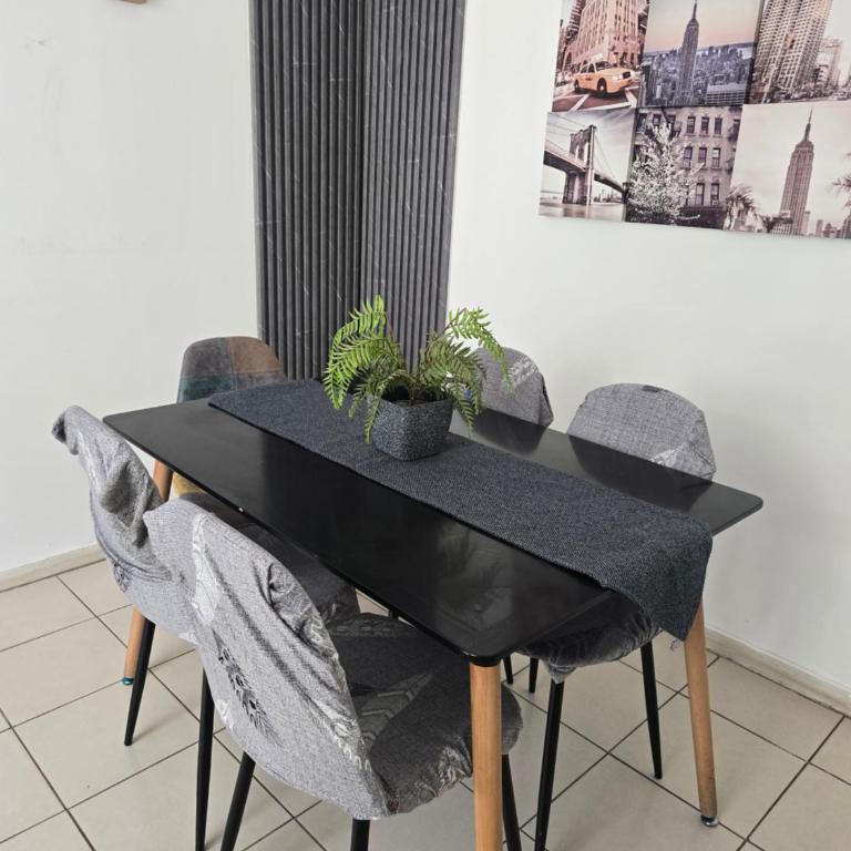 Departamento acogedor y familiar - Three-Bedroom Standard Apartment - 5