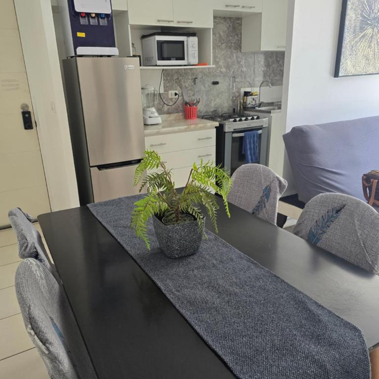 Departamento acogedor y familiar - Three-Bedroom Standard Apartment - 12
