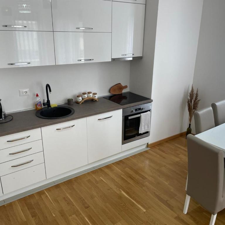 Comfy apartment - Two-Bedroom Apartment - 2