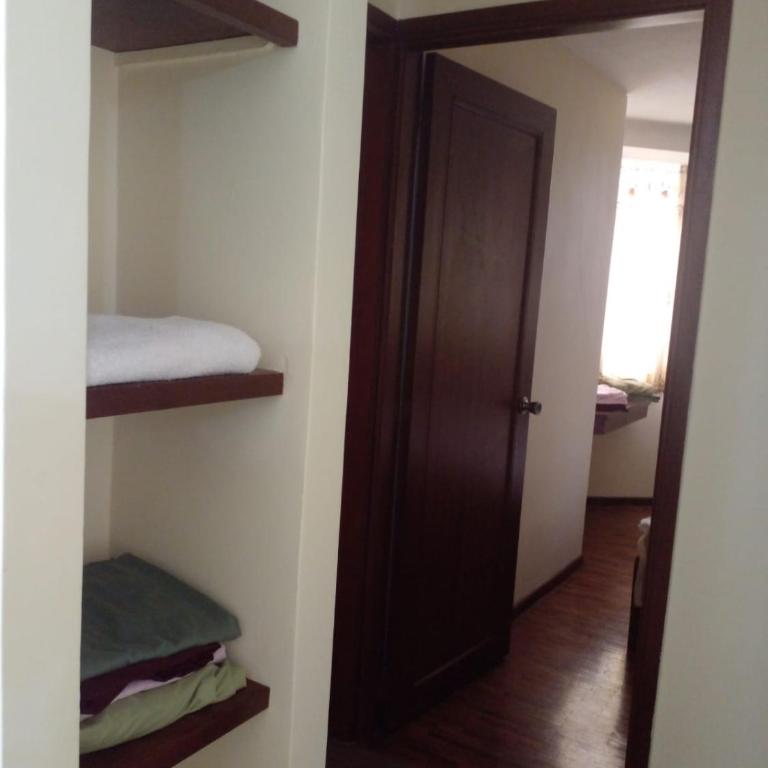 Departamento en La Colón 3 hab, 5 camas, equipado - Three-Bedroom Apartment - 7