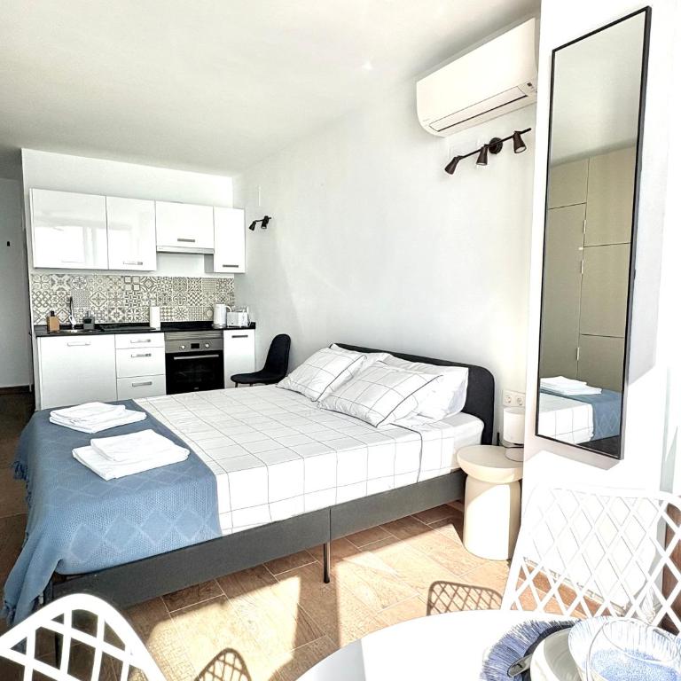 Mediterranean Dream Seafront & Parking - Estudio con vistas al mar - 6