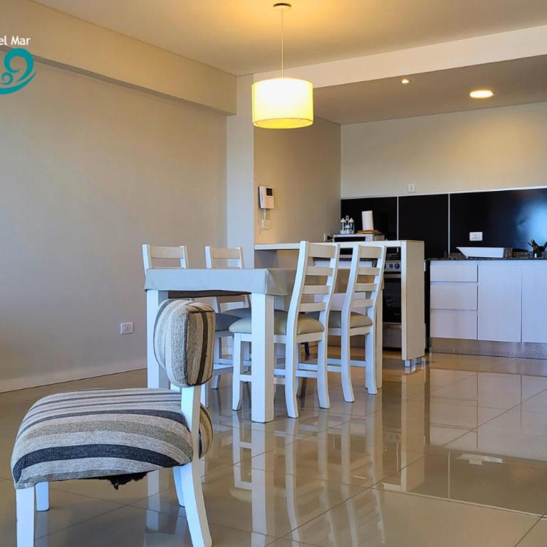 Departamentos frente al mar 108 y el mar - One-Bedroom Apartment with Balcony - 7
