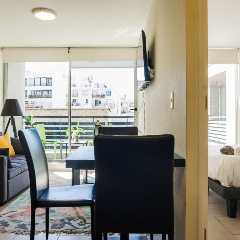 Chic 1BR Oasis in Centro Metro Bliss Your Doorstep - Apartment - 3