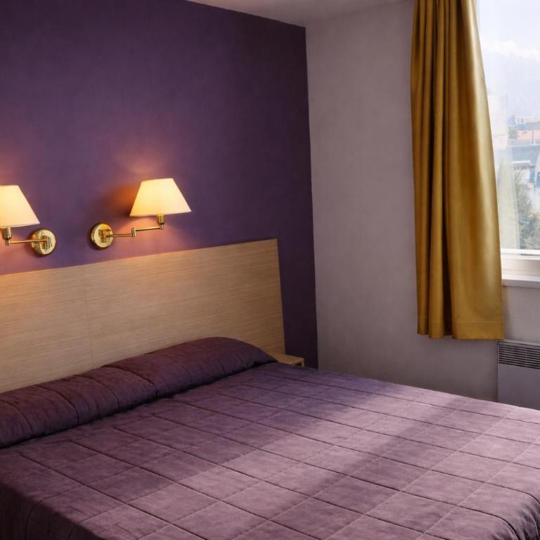 Hôtel Continental - Chambre Double avec Climatisation - 2