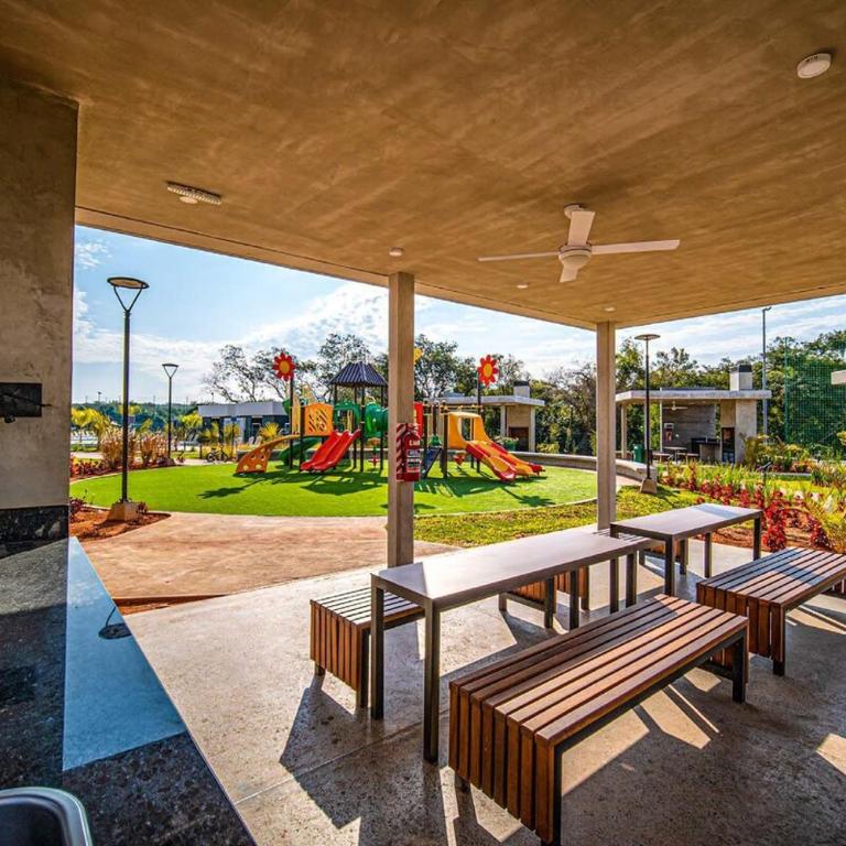 Stylish studio with gym, padel court and pool - Two-Bedroom Apartment - 20