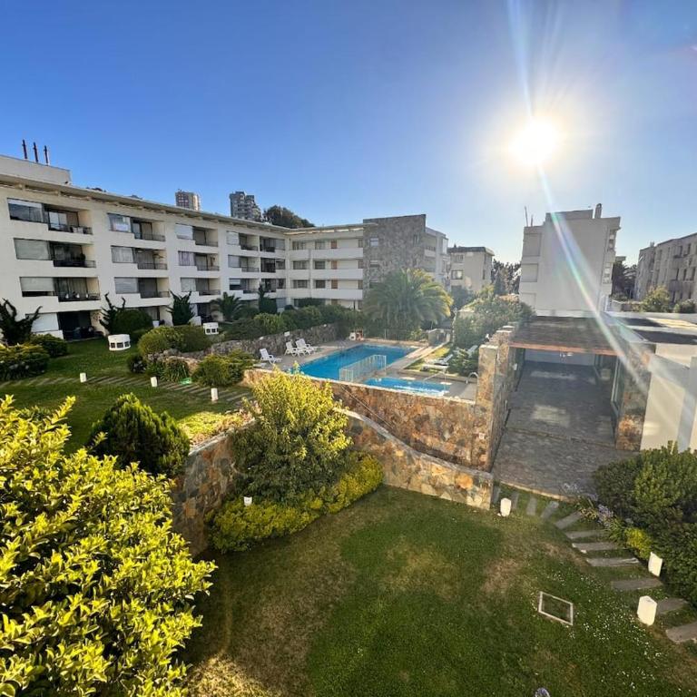 Departamento en Reñaca a metros de la Playa - Two-Bedroom Apartment - 22