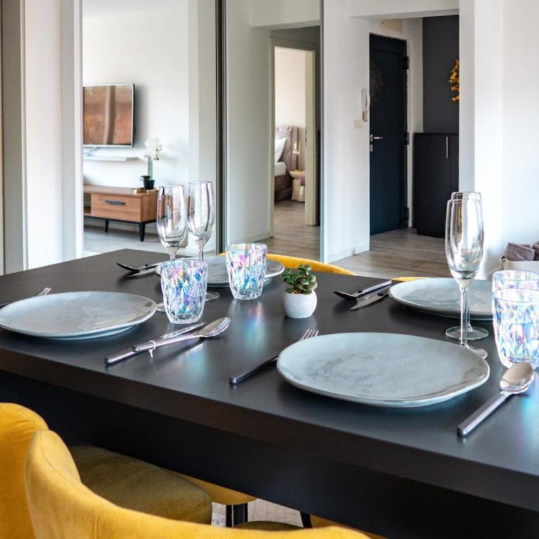 Cheyf Central Lux - One-Bedroom Apartment - 32
