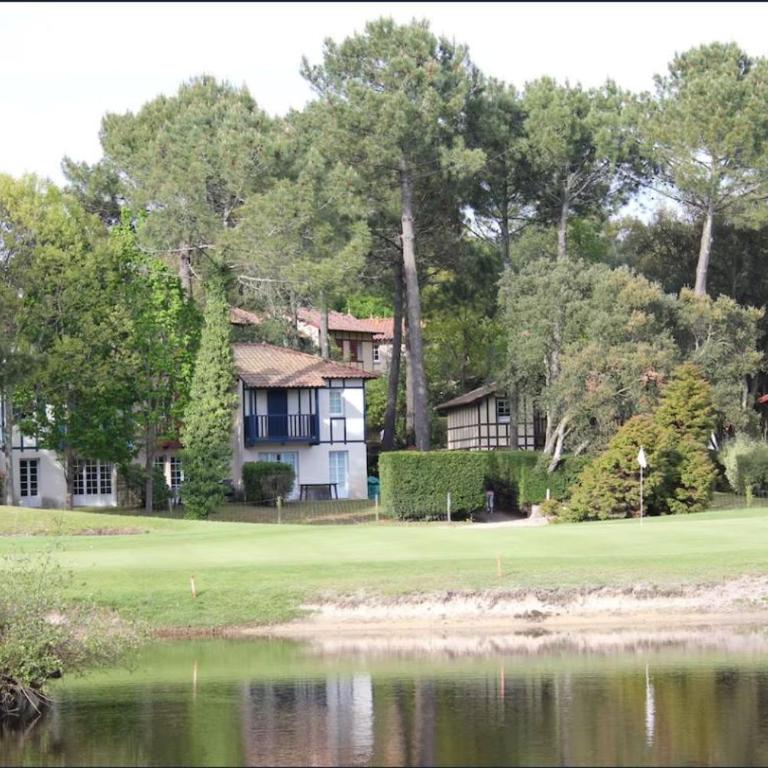 Maison villa Lilou, Pierre et vacances, avec piscine, vue golf, plage à 10 min à pied, linge inclus - Maison 3 Chambres - 19