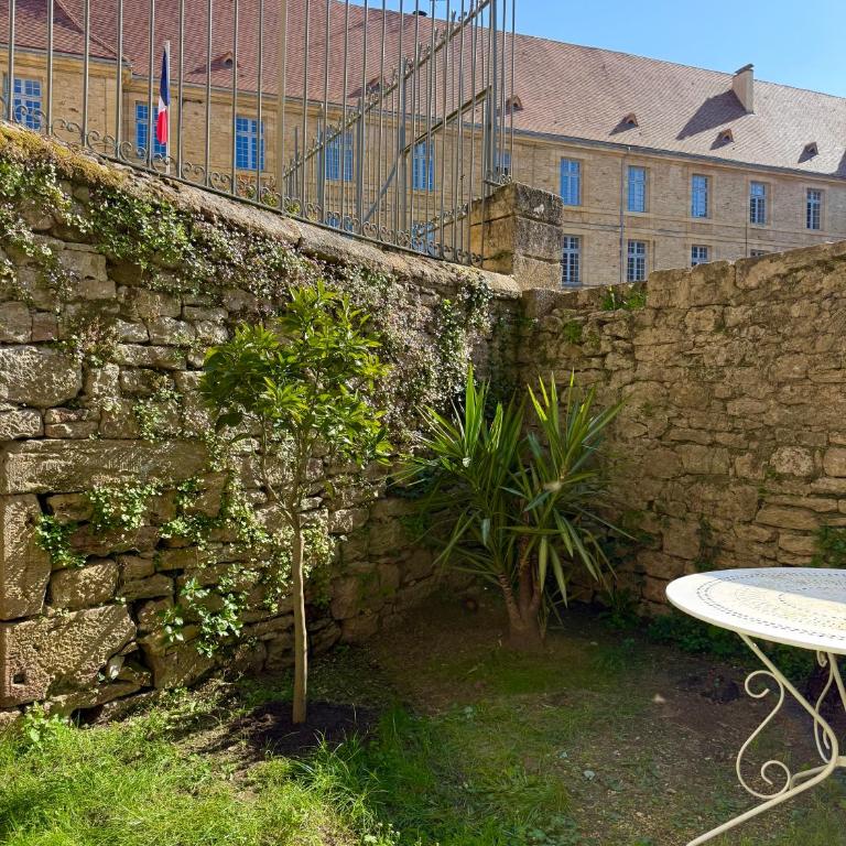 Les Jardins de Salvador - 2 bedrooms & terrace - Two-Bedroom Apartment - 9
