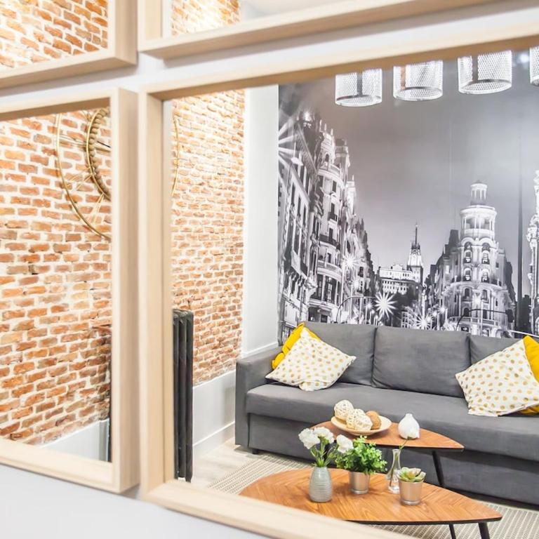 Rentalis - Tirso de Molina Apartment - Two-Bedroom Apartment - 22