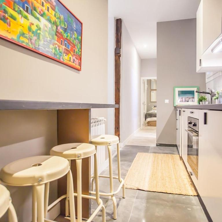 Rentalis - Tirso de Molina Apartment - Two-Bedroom Apartment - 24