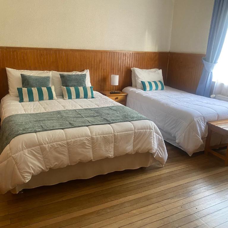 CHALET CHAPITAL Punta Arenas - Triple Room - 1