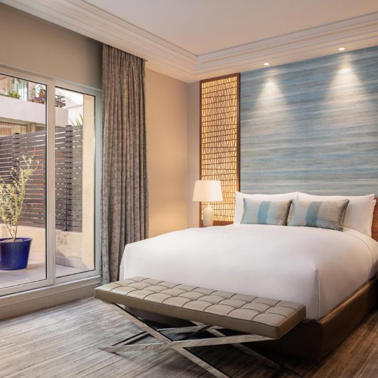 The Ritz-Carlton, Santiago - Deluxe King Room with Terrace - Club Lounge Access - 5