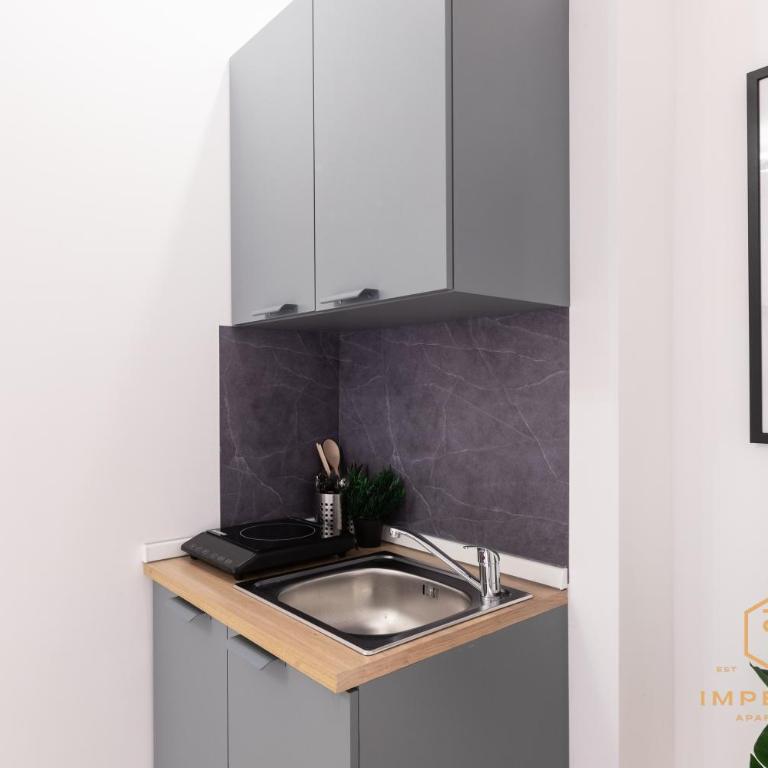 Imperium Aquilae - Luxury guest house, 300mt to Metro, 8 min to Colosseum - Camera Matrimoniale Deluxe con Balcone - 21