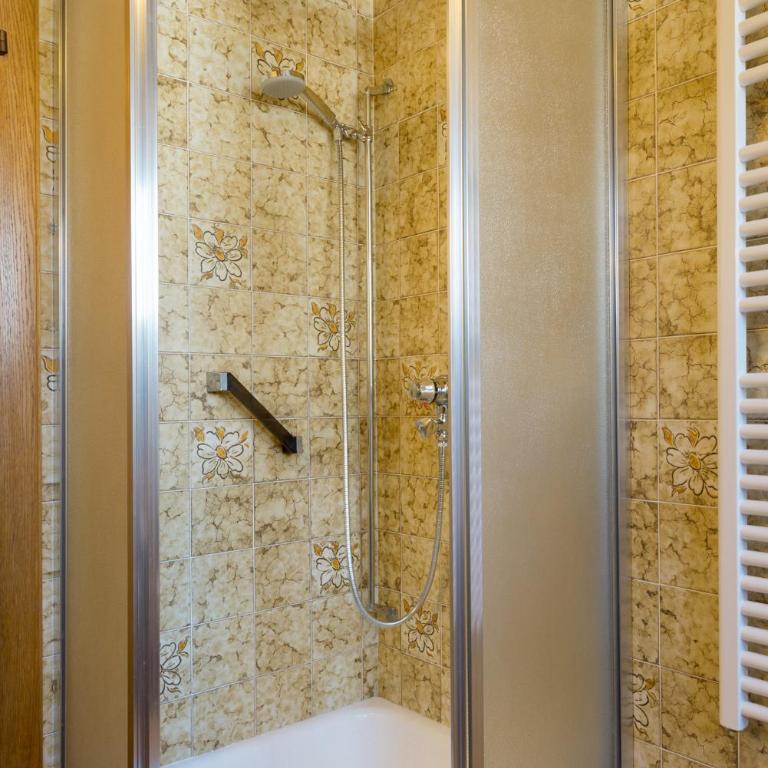 Ferienhaus zum Groassvater - Vacation Home - 95