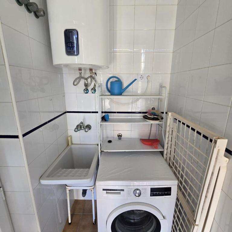 Cabo Roig 2 bed apartment with sea views - Apartamento de 2 dormitorios - 20