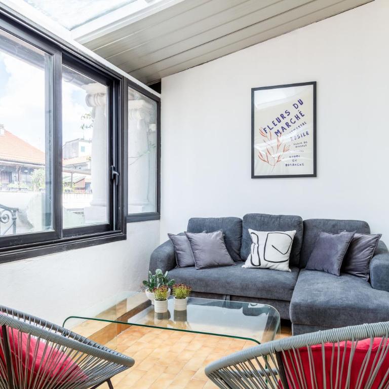 Shopping District -200 MQ - 8 People - Appartamento con 3 Camere da Letto - 1