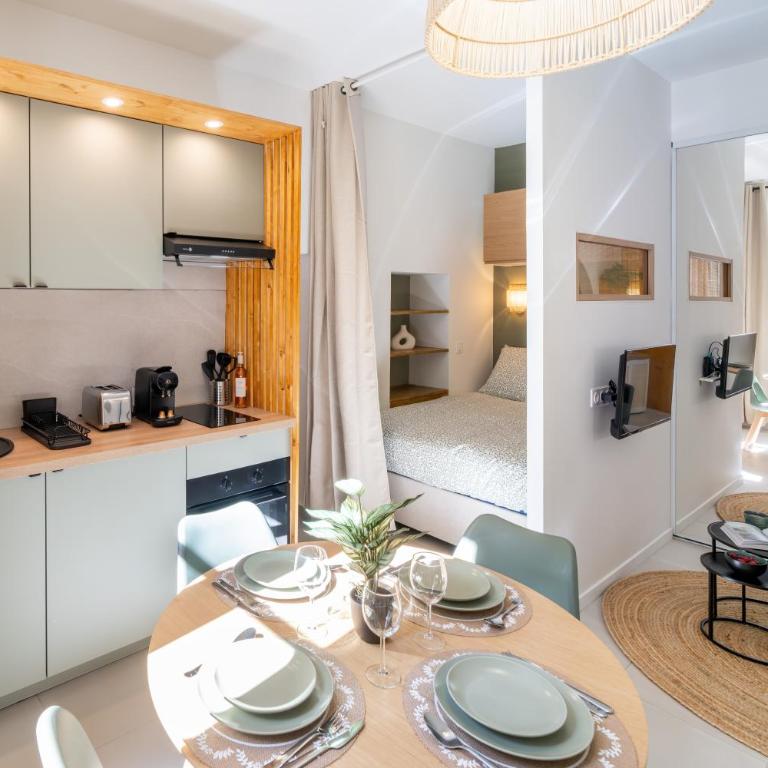 Studio bohème au cœur de Grasse - Place des Artistes - Appartement-Studio avec 1 Lit Double - 1