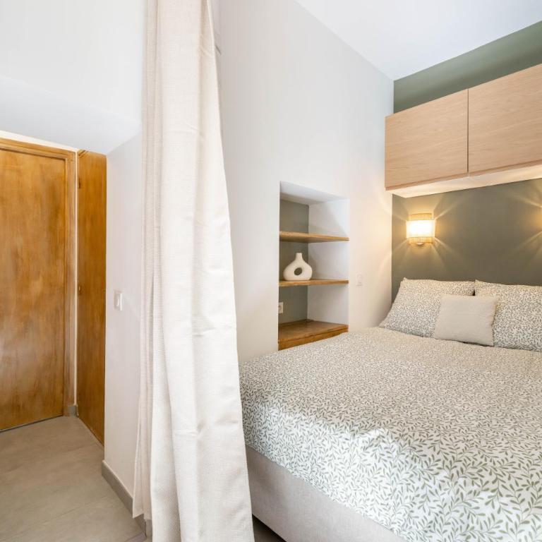 Studio bohème au cœur de Grasse - Place des Artistes - Appartement-Studio avec 1 Lit Double - 5