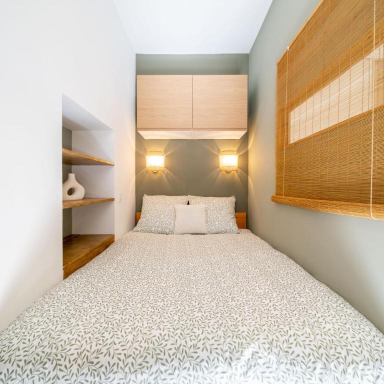 Studio bohème au cœur de Grasse - Place des Artistes - Appartement-Studio avec 1 Lit Double - 12