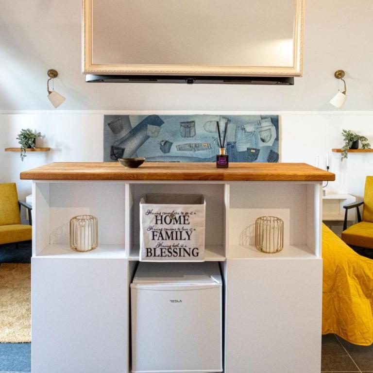 Taurunum View - One-Bedroom Apartment - 5