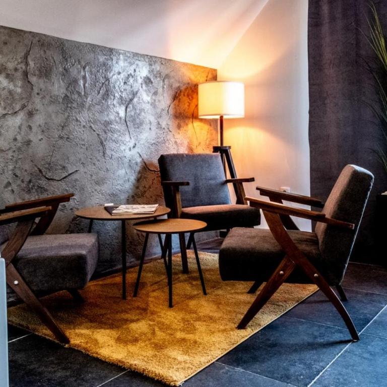 Taurunum View - One-Bedroom Apartment - 12