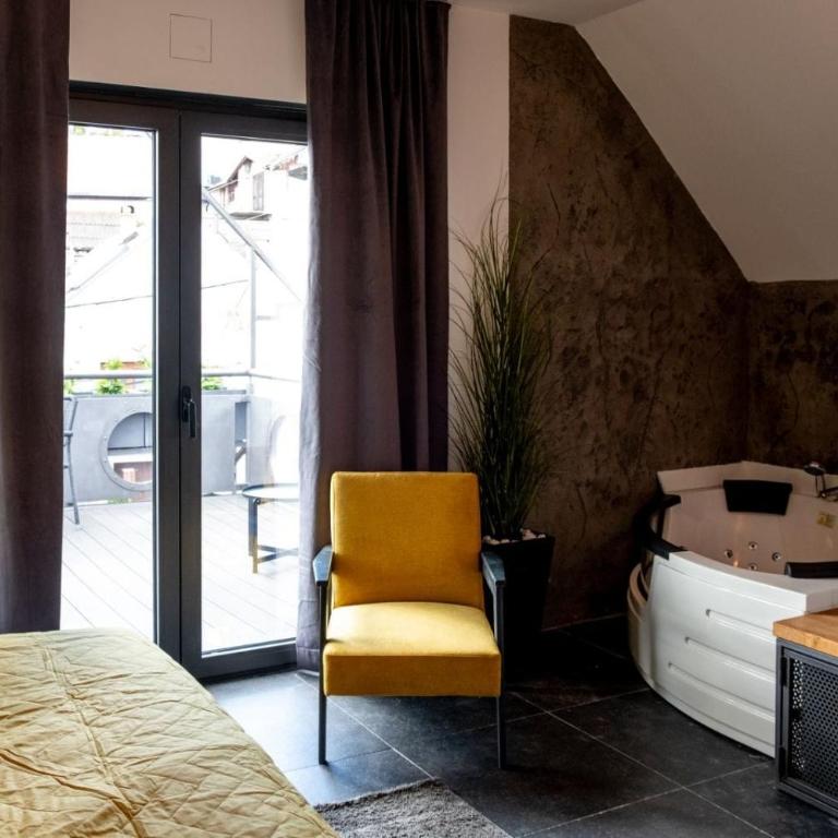 Taurunum View - One-Bedroom Apartment - 7