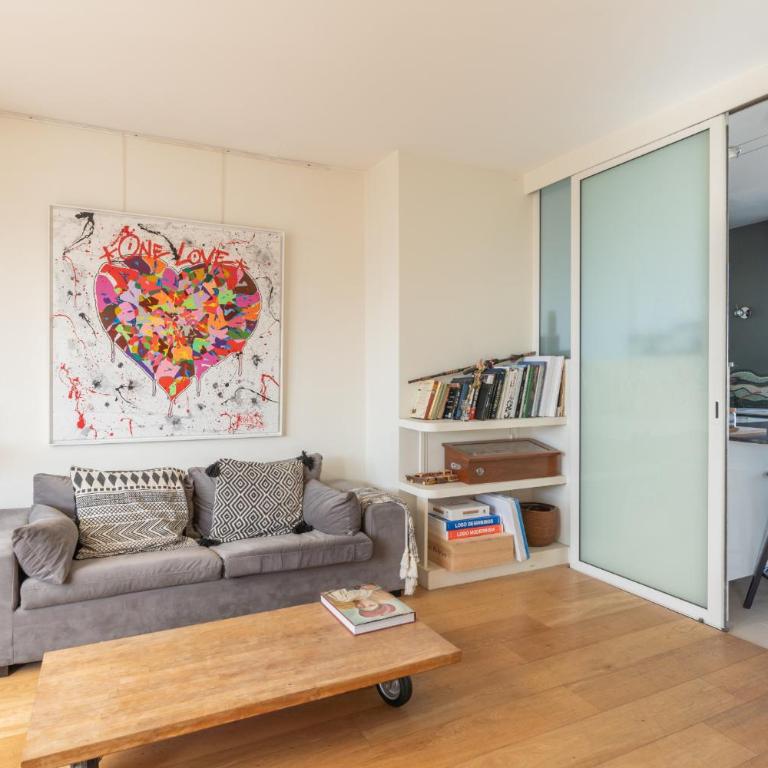 Breathtaking 2BD Apartment Roof-top Patio 19e! - Appartement - 8