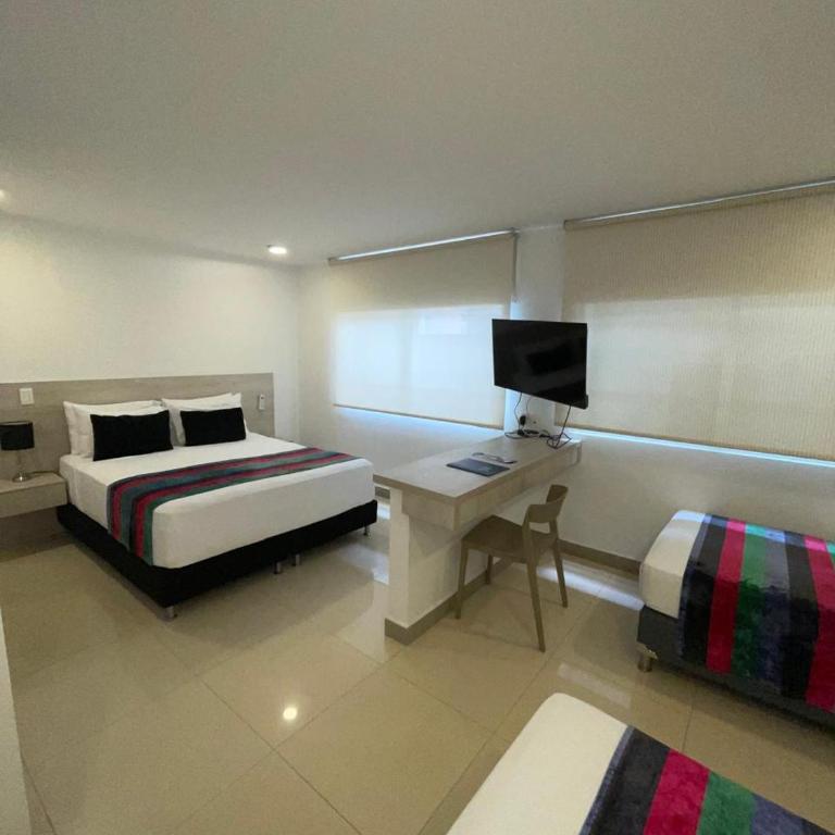 Hotel Suite Comfort - Family Room - 6