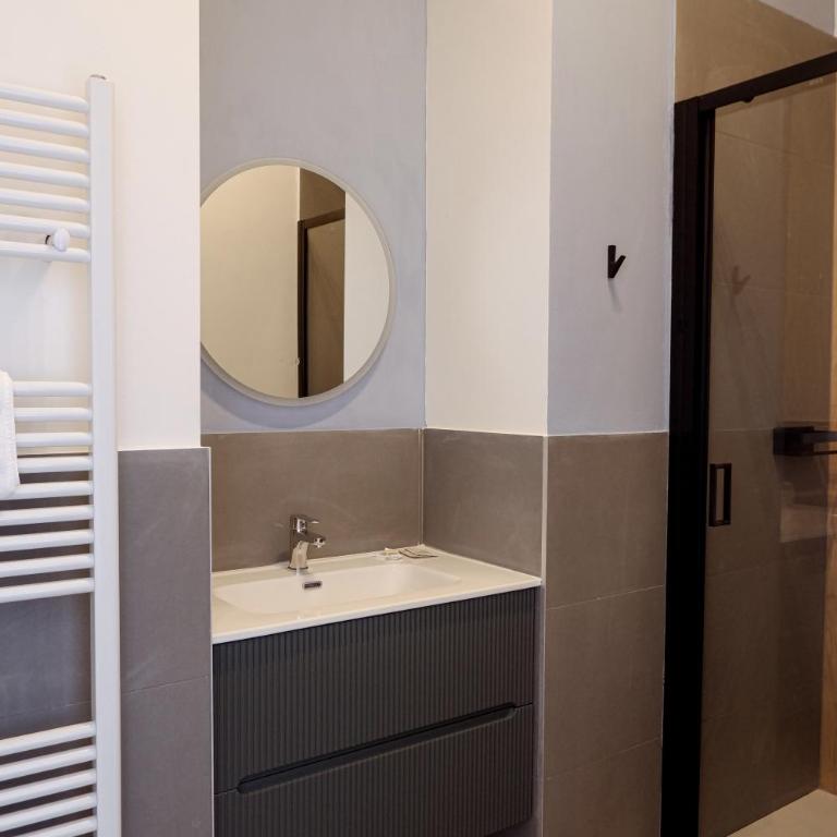 Milazzo 13 Guest House - Double Room with Private Bathroom - 8