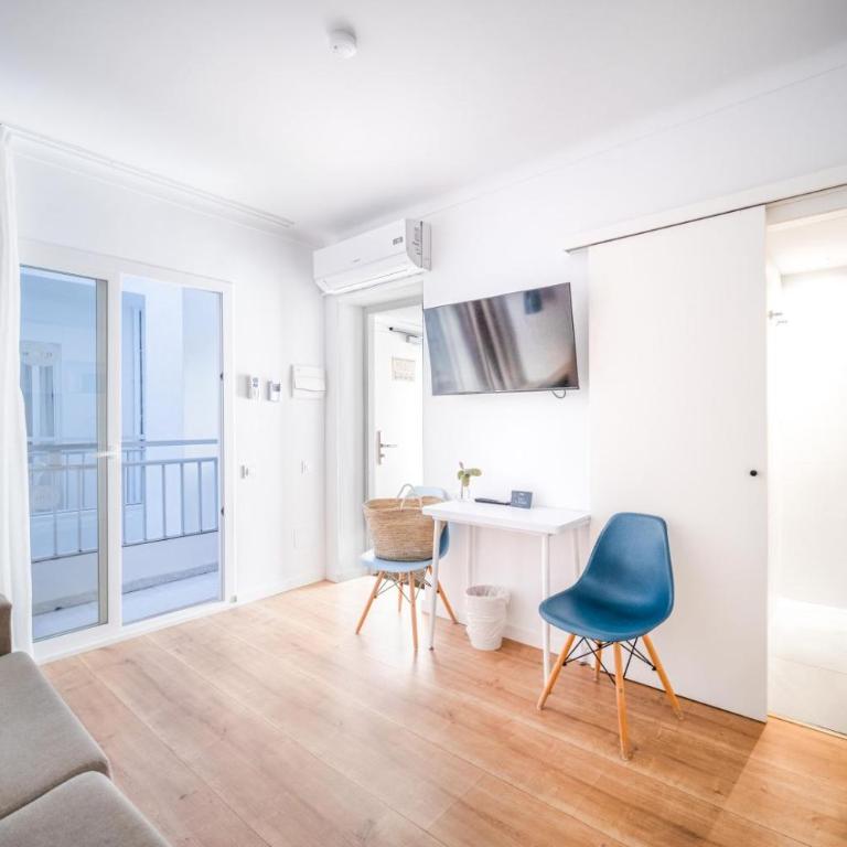 Blanca by Uephotels - Loft with Balcony - 12