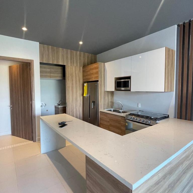 New 2 bedroom rooftop condo - Apartamento de 3 dormitorios - 17