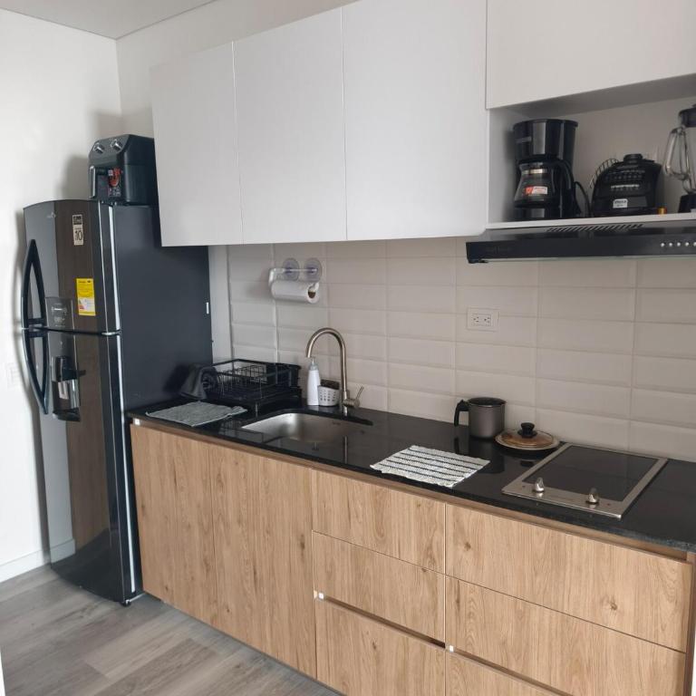 Beautiful studio apartment in the international center - Apartamento tipo loft de 1 dormitorio con 1 cama grande - 7