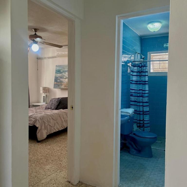 3 rooms close to the Tec de Mty and Fundidora park - Three-Bedroom Apartment with Balcony - 5