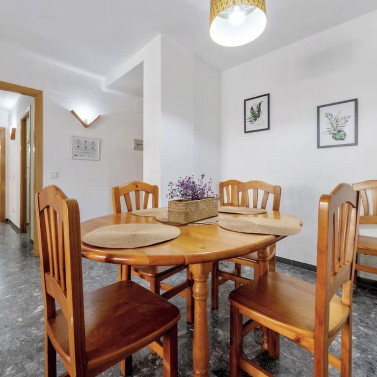 Pineda 318 - Two-Bedroom Apartment - 24