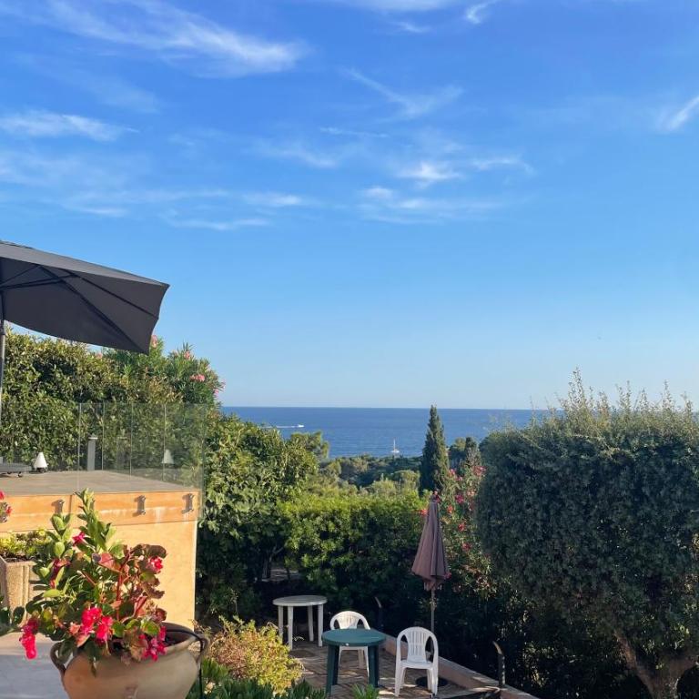 Villa 4 étoiles à Agay - Terrasse panoramique vue mer - Proximité à pied de la plage - Villa mit Meerblick - 23