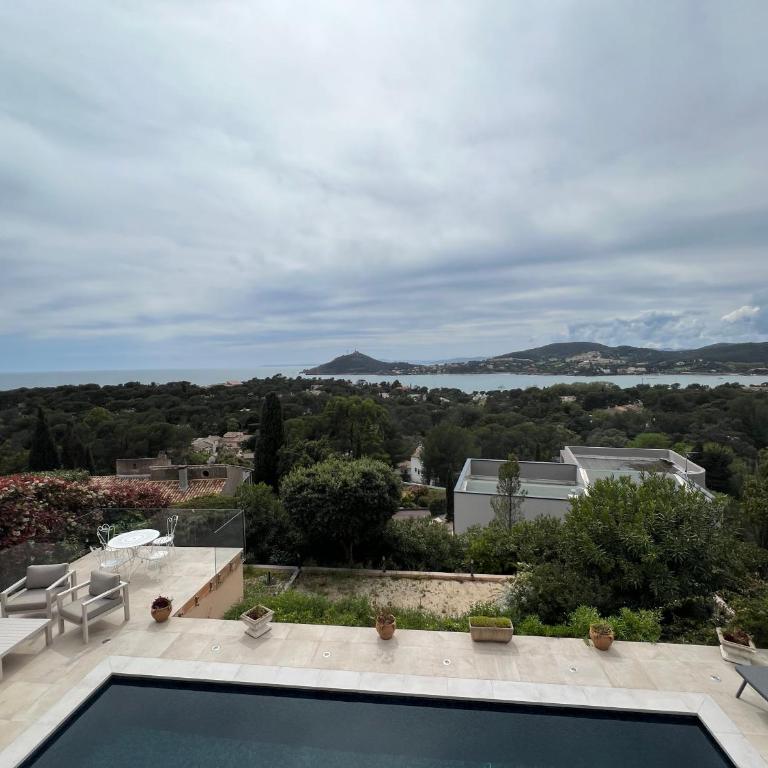Villa 4 étoiles à Agay - Terrasse panoramique vue mer - Proximité à pied de la plage - Villa mit Meerblick - 25