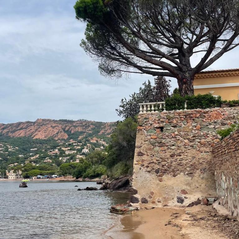 Villa 4 étoiles à Agay - Terrasse panoramique vue mer - Proximité à pied de la plage - Villa mit Meerblick - 37