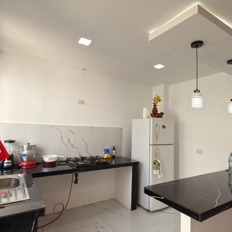 Casa moderna, amplia y acogedora Valentina - Four-Bedroom House - 13