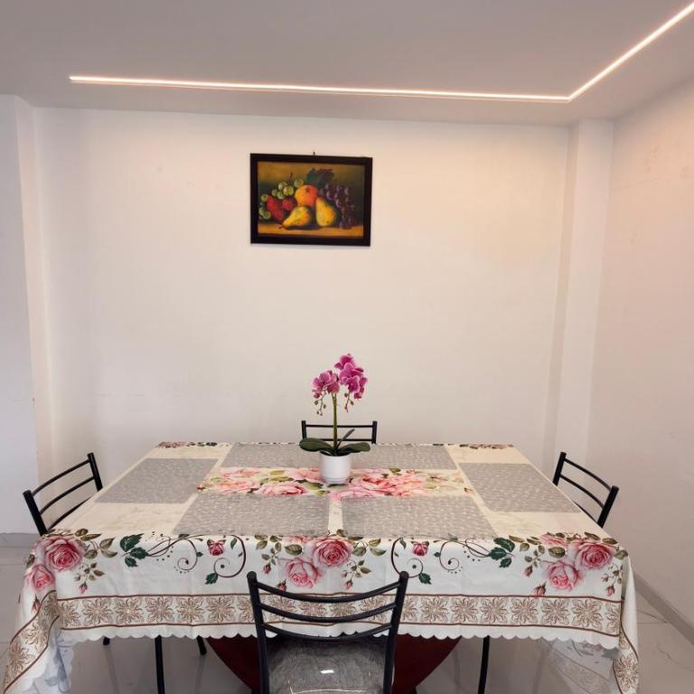 Casa moderna, amplia y acogedora Valentina - Four-Bedroom House - 25
