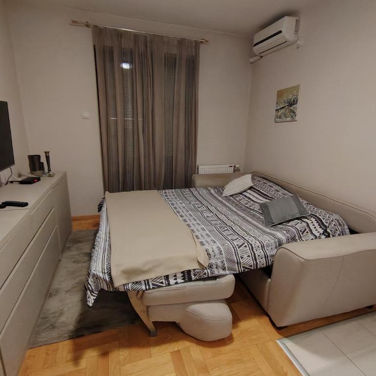 Queen Čair - Apartman sa 1 Spavaćom Sobom - 7