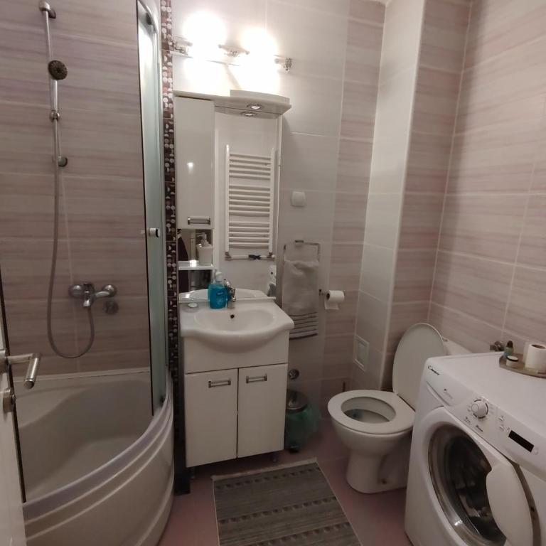 Queen Čair - Apartman sa 1 Spavaćom Sobom - 14