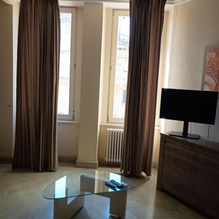 Trevi Fountain Apartment - Appartamento con 1 Camera da Letto - 9