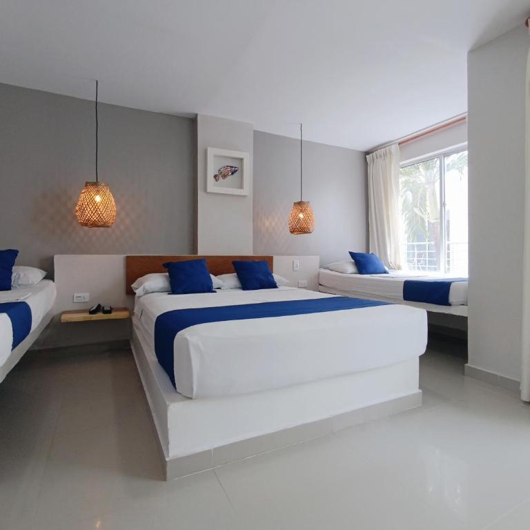 Hotel Portoalegre - Habitación cuádruple - 1