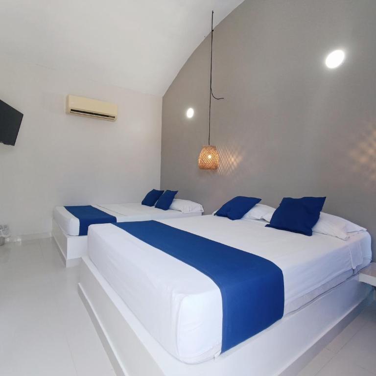 Hotel Portoalegre - Habitación cuádruple - 2