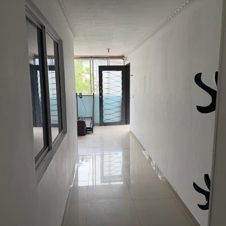 Apto-casa grande y espacioso, 6 habitaciones - Casa de 6 dormitorios - 19